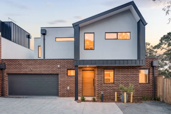 4/27-29 Brindy Crescent, Doncaster East, Vic 3109
