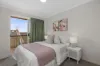 4/27 Swann Road, Taringa, Qld 4068-Image