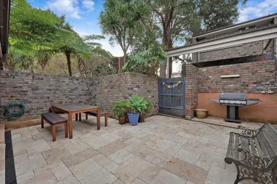 4/2B Yardley Avenue, Waitara, NSW 2077