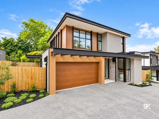 4/3 Mervyn Crescent, Ivanhoe, Vic 3079