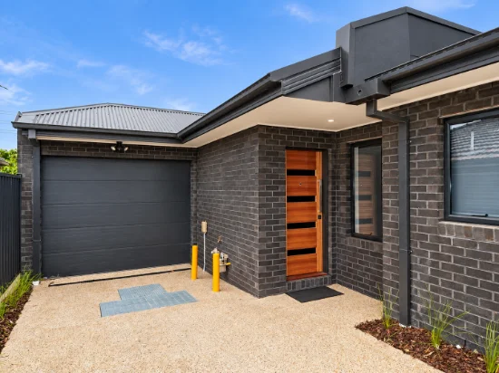 4/31 Gregory Grove, Preston VIC 3072 - For Rent