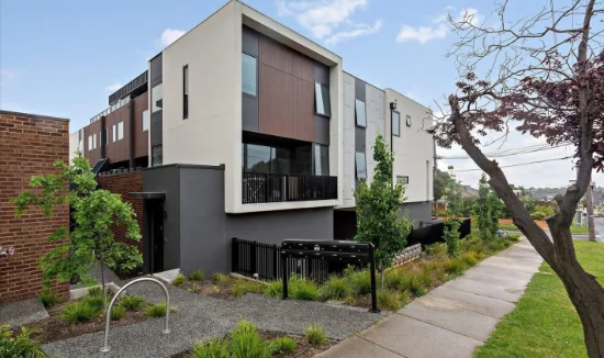 4/342, Burwood VIC 3125 - For Rent