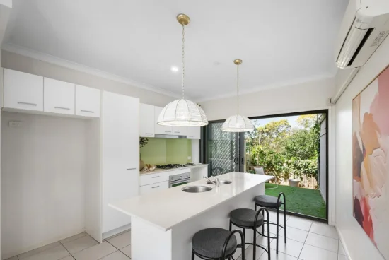 4/35 Jersey Street, Morningside, Qld 4170 - For Rent