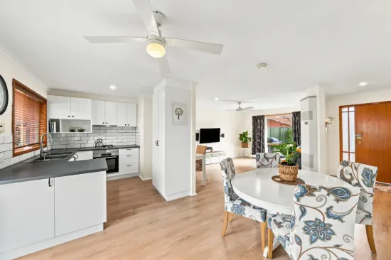 4/36 Sid Barnes Crescent, Gordon, ACT 2906