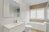 4/4A Lewis Place, Manly West, Qld 4179-Image
