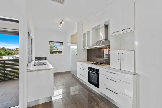 4/5 Redarc Street, Fairfield QLD 4103-Image