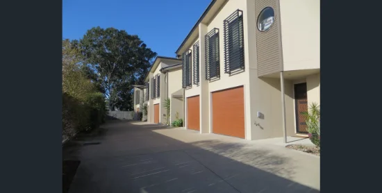 4/52 Shell Street, Urangan, Qld 4655