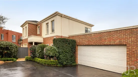 4/64 Gloucester Avenue, Berwick, Vic 3806