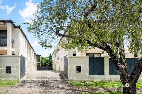 4/7 Eversley Terrace, Yeronga, Qld 4104