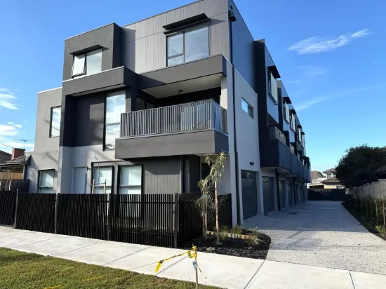 4/71 Snell Grove, Oak Park, Vic 3046