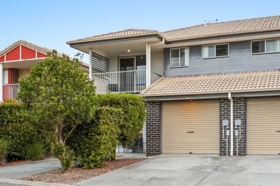 40/1 Mcauley Parade, Pacific Pines, Qld 4211