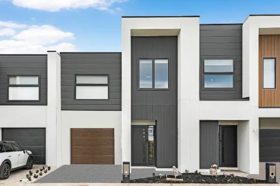 40 Bluewater Drive, Armstrong Creek, Vic 3217