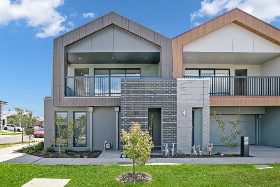 43 Bovine Cres, Donnybrook, Vic 3064 - For Rent