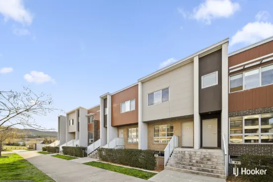 44/84 Arthur Blakely Way, Coombs, ACT 2611