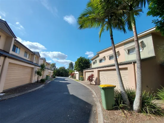 45/2 Weir Drive, Upper Coomera, Qld 4209