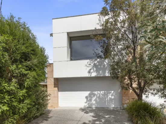 45 Central Avenue, Torquay, Vic 3228