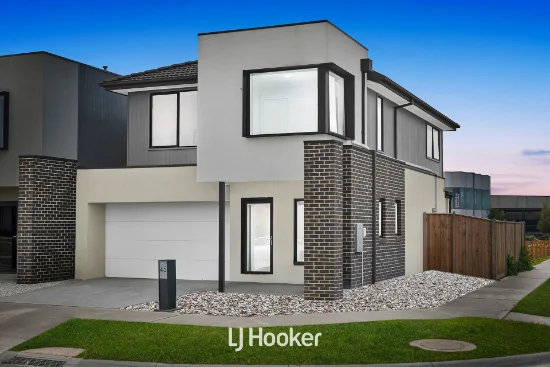 45 Guisard Way, Clyde North, Vic 3978