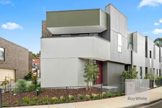 47 Nova Circuit, Bundoora VIC 3083-Image
