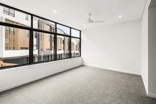 49/75 Jacaranda Pl, Indooroopilly, Qld 4068-Image