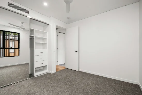 49/75 Jacaranda Pl, Indooroopilly, Qld 4068-Image