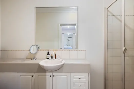 496 Wodonga Place, Albury, NSW 2640-Image