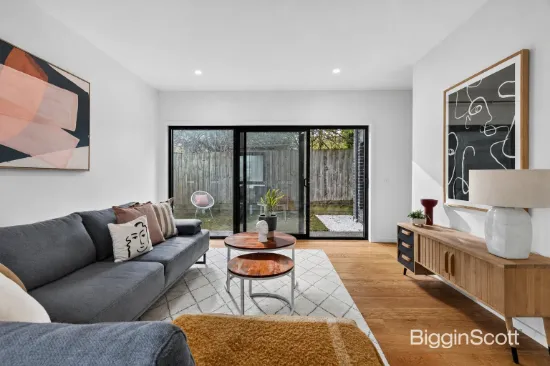 5/1-3 Banool Quadrant, Doncaster East, Vic 3109