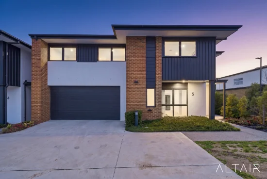 5/1 Judith Macintosh Crescent, Taylor, ACT 2913