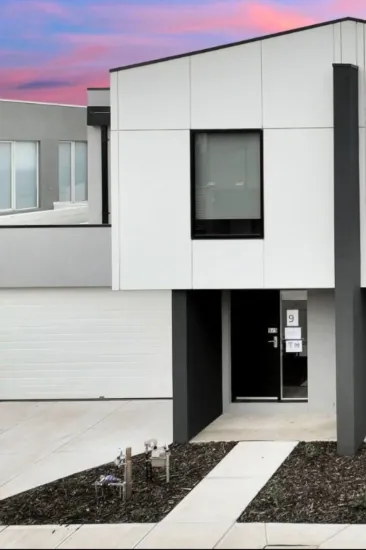 5/5 Rosso Drive, Tarneit, Vic 3029