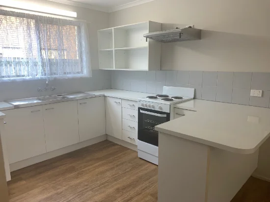 5/6 Cognac Court, Kingston, Qld 4114 - For Rent