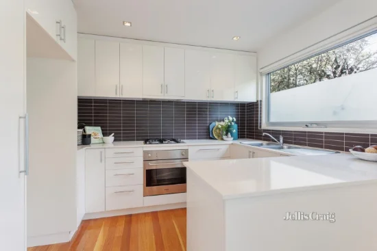5/6 Summerhill Road, Glen Iris, Vic 3146 - For Rent