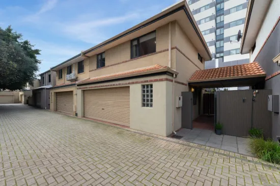 5/8 Tenth Avenue, Maylands, WA 6051