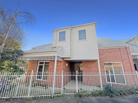 5 Admiral Place, Geelong, Vic 3220