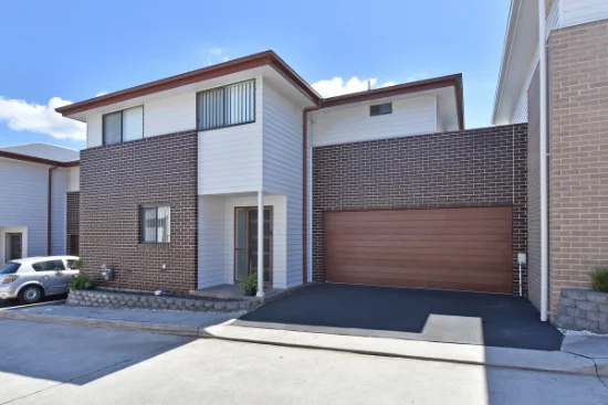 5 Blackbird Street, Thornton, NSW 2322 - For Rent