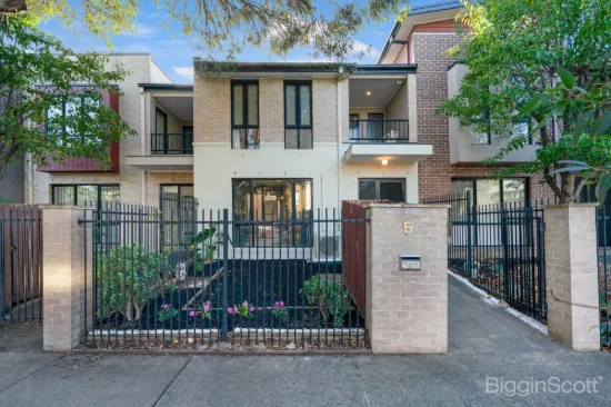 5 Crefden Street, Maidstone, Vic 3012