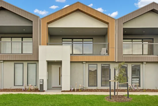 52 Cassia Way, Mickleham, Vic 3064 - For Rent