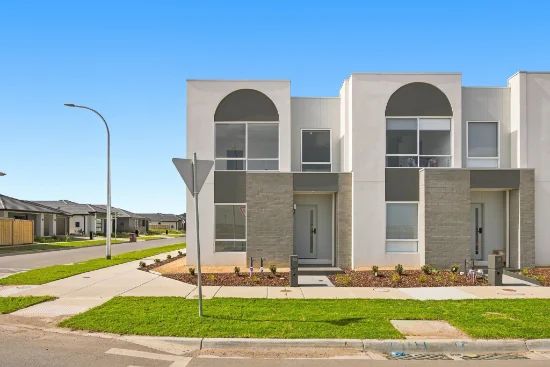 53 Lanark St, Clyde North, Vic 3978