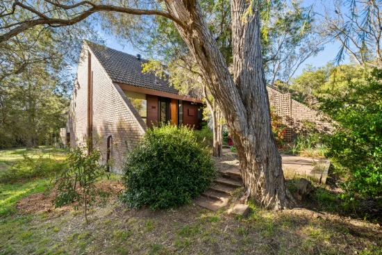54 Wybalena Grove, Cook, ACT 2614-Image