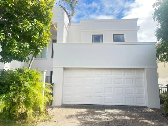 59/117 palm meadows drive,, Carrara, Qld 4211 - For Rent