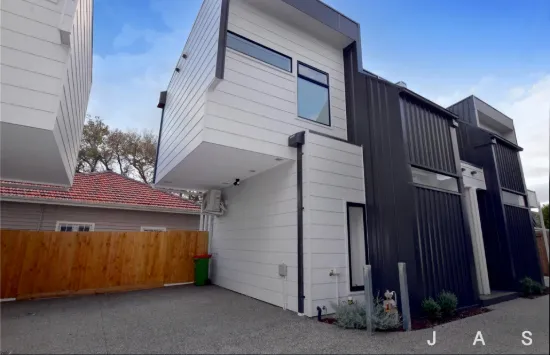6/10 Stanlake St, Footscray, Vic 3011