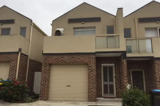 6/2 Pine Road, Bayswater, Vic 3153