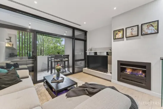 6/3 Strathwyn Place, Kew East, Vic 3102