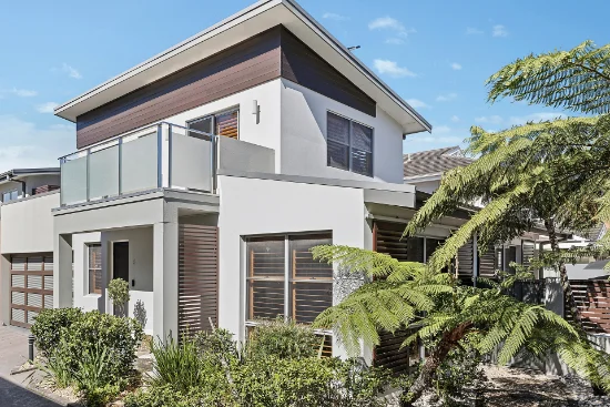 6/34 Jacaranda Road, Caringbah, NSW 2229