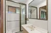 6/406 Esplanade, Torquay, Qld 4655-Image
