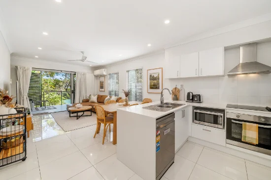 6/9 Railway Parade, Nundah, Qld 4012