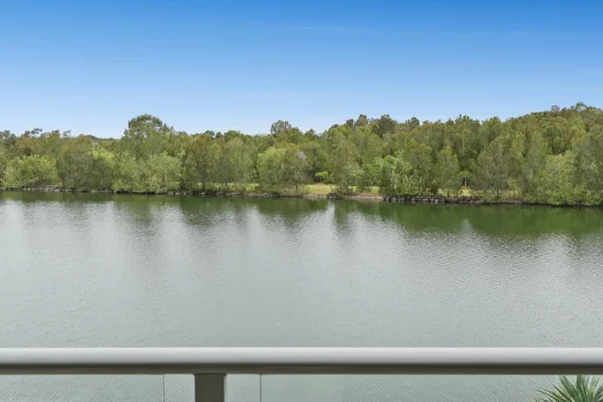 60/5074 Emerald Island Drive, Carrara, Qld 4211-Image