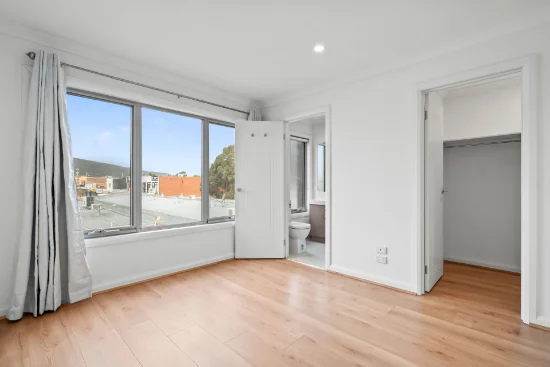 7/10 Adele Avenue, Ferntree Gully VIC 3156-Image