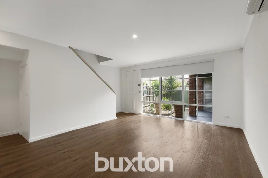 7/99-101 Nepean Highway, Seaford, Vic 3198 - For Rent