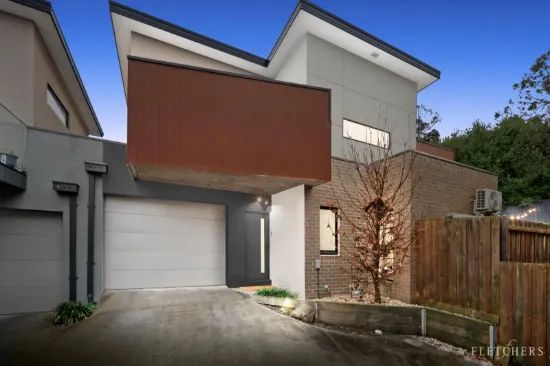 7 Portofino Close, Mooroolbark, Vic 3138