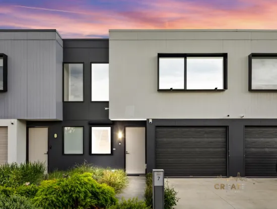 7 Shadowbox Court, Sunshine North, Vic 3020