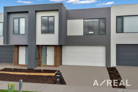 7 Vaux Street, Mickleham, Vic 3064